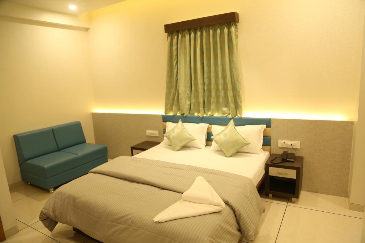 Hotel Bhagyoday Limodara Exterior photo
