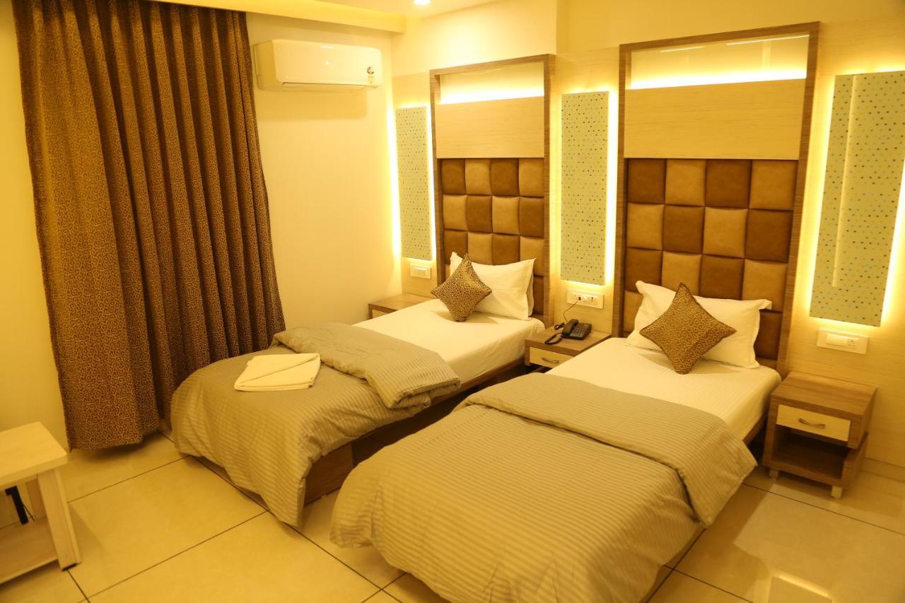 Hotel Bhagyoday Limodara Exterior photo
